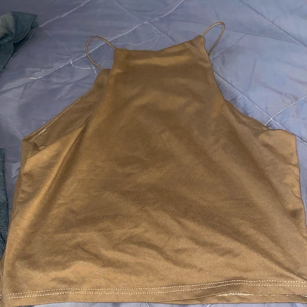 Brown - Picture 2 of 3